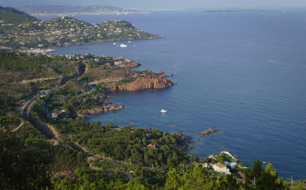 Cap Esterel Garden Flat Saint-Raphaël Kültér fotó